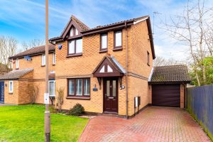 Aintree Close, Milton Keynes